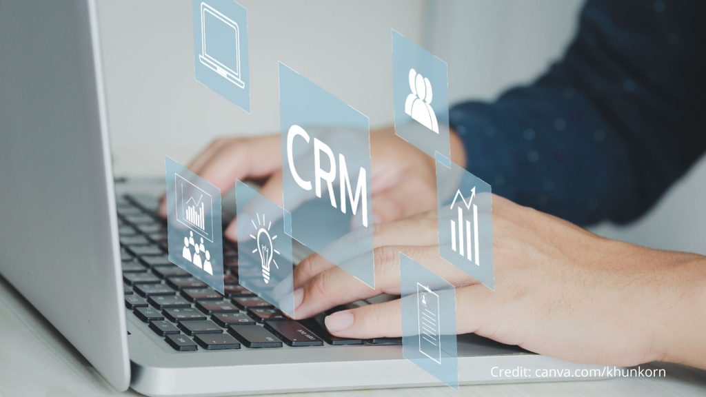 contoh aplikasi crm